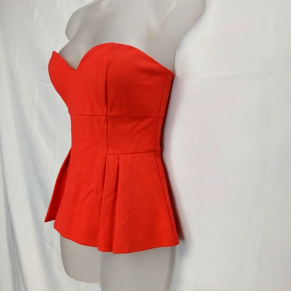 Bebe Strapless peplum top - Picture 2 of 9